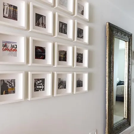 Home2book Design Studio Marina Center *